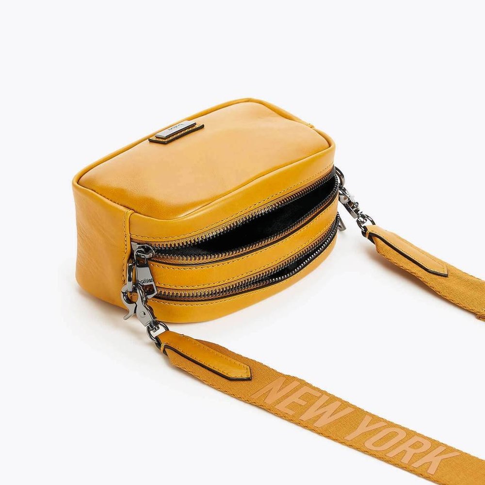 Botkier Bedford Crossbody Leather Purse Yellow-Gold Ret: $198 - Picture 4 of 11